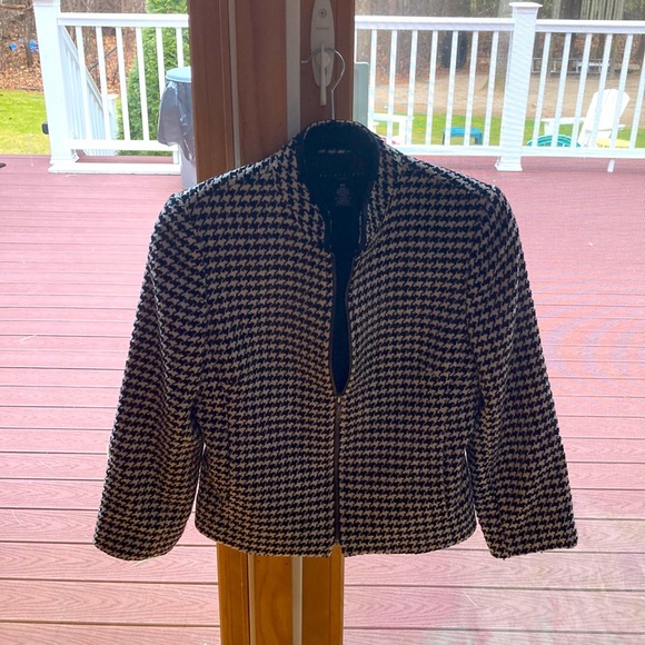 Apostrophe Jackets & Blazers - 029. 4 petite black/white blazer
